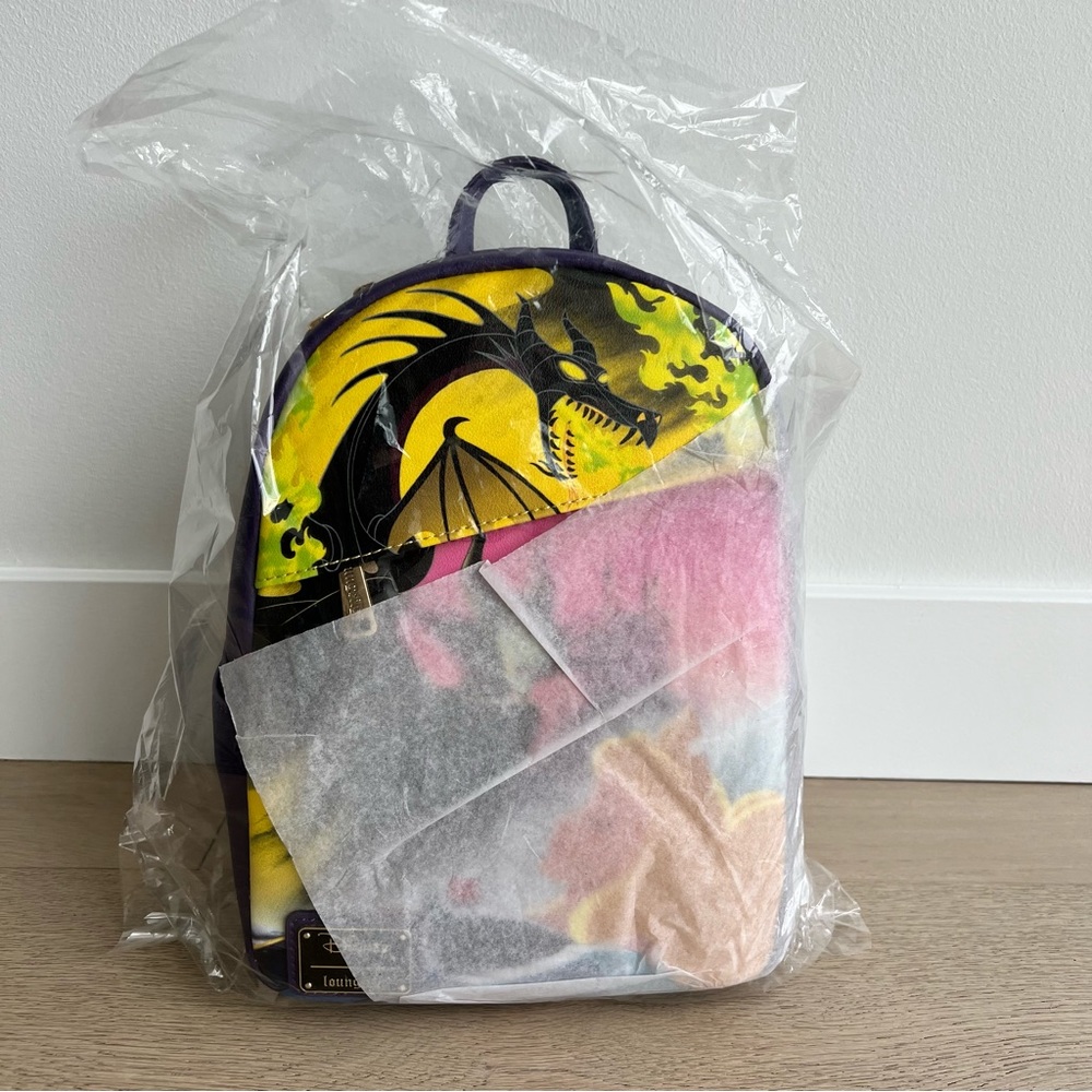 Loungefly Disney Sleeping Beauty Backpack Employee Center DEC AURORA LE 600